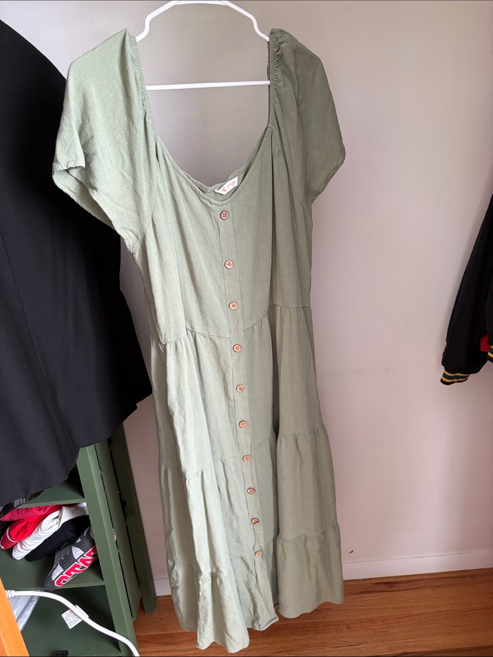 Women’s Sage Green Button-Front Tiered Midi Dress